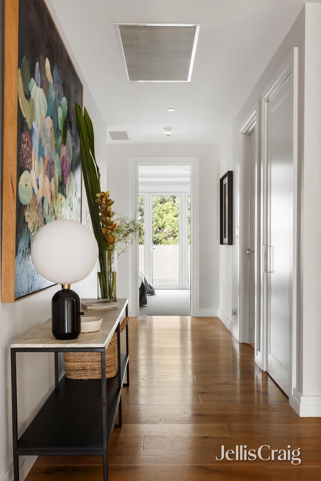 301/585 Toorak Road, Toorak image 12