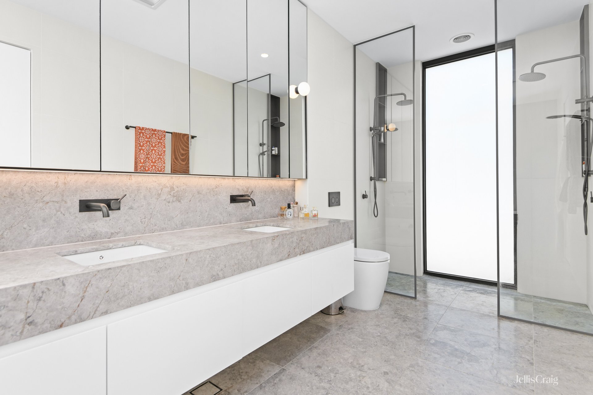 301/589 Toorak Road, Toorak image 13