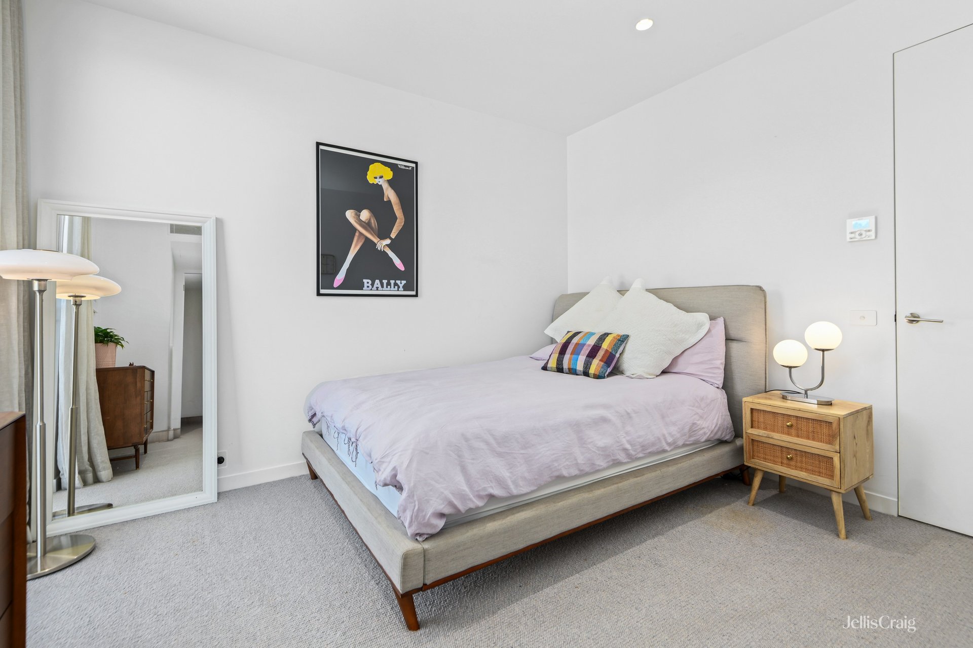 301/589 Toorak Road, Toorak image 16