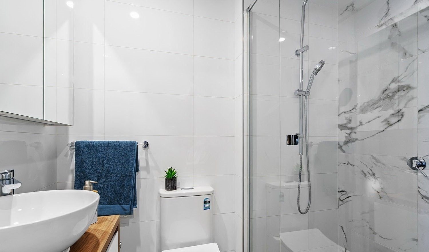 301/59-63 Warrigal Road, Hughesdale image 9