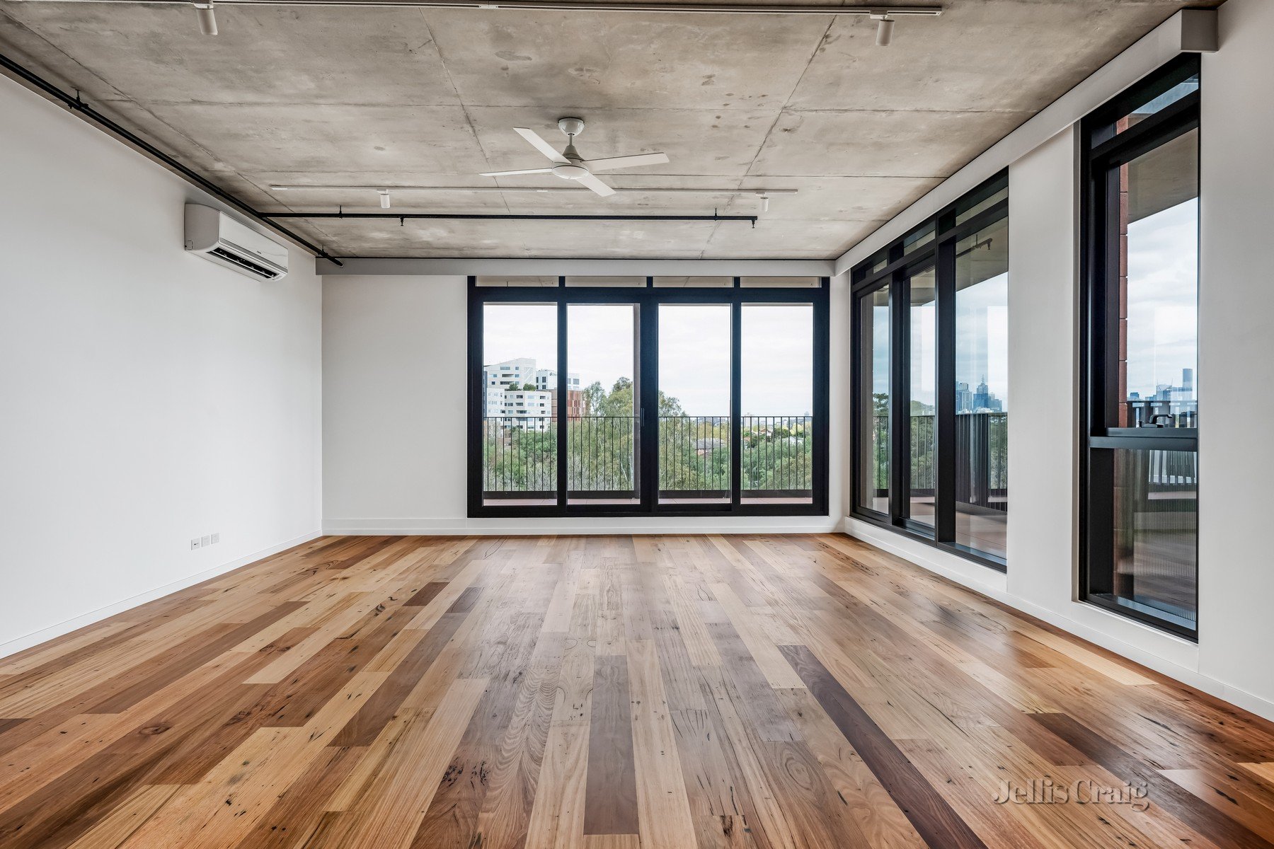 301/6 Walker Street, Northcote image 3