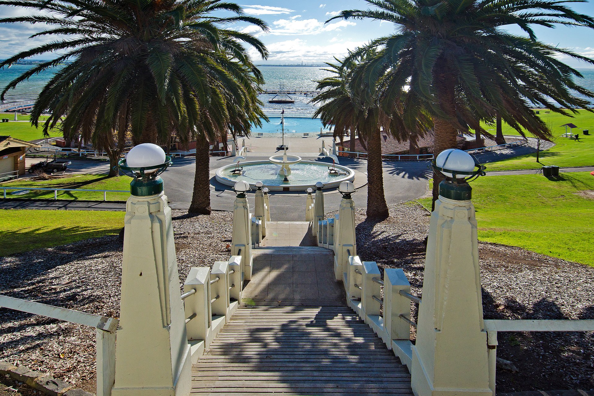 301/64 Eastern Beach Road, Geelong image 10