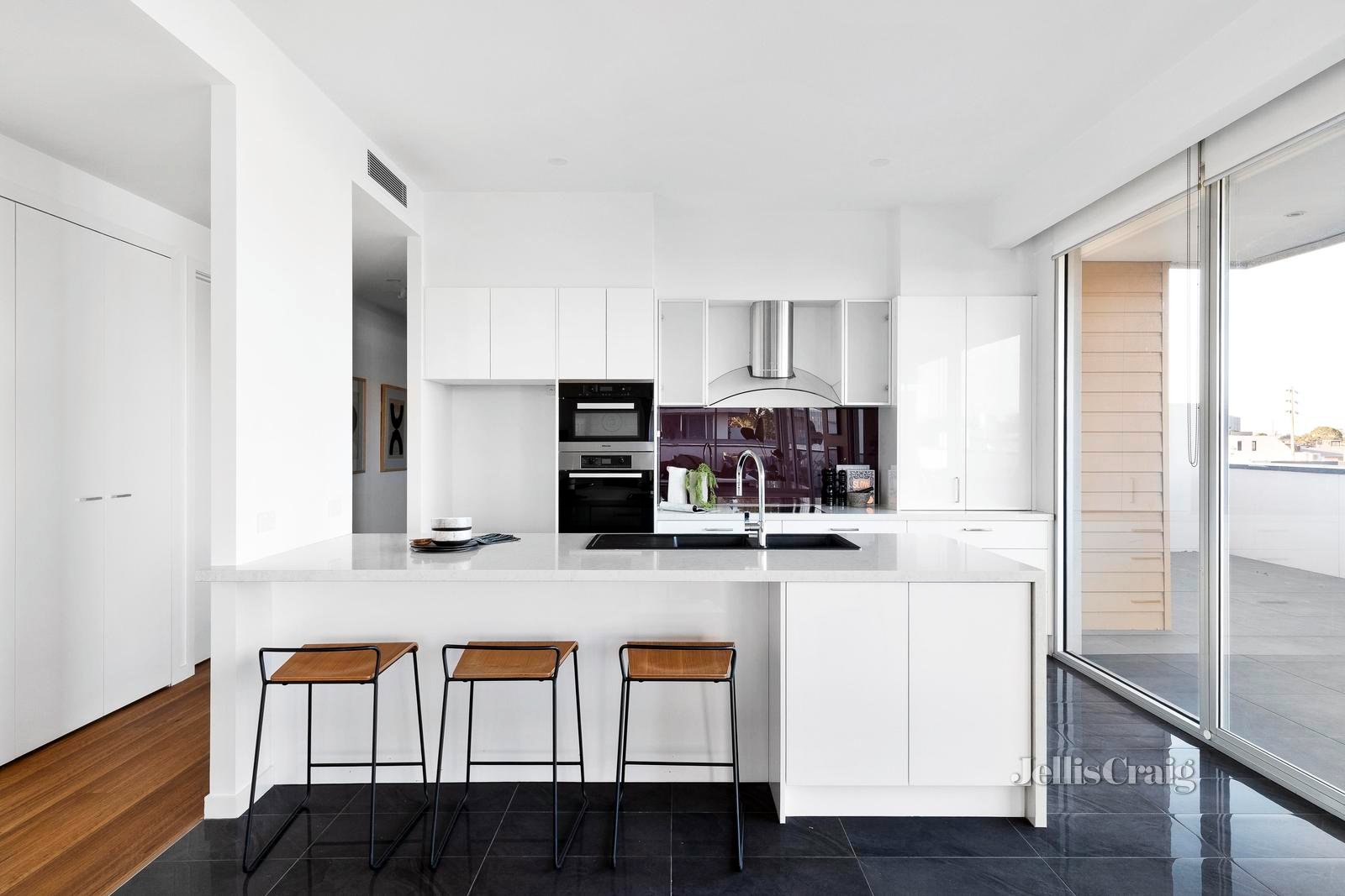 301/65 Stawell Street, Richmond image 5