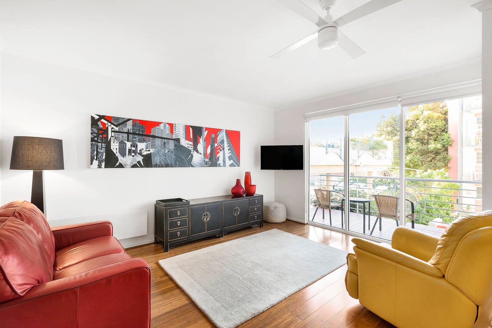 Property Gallery - Main Image