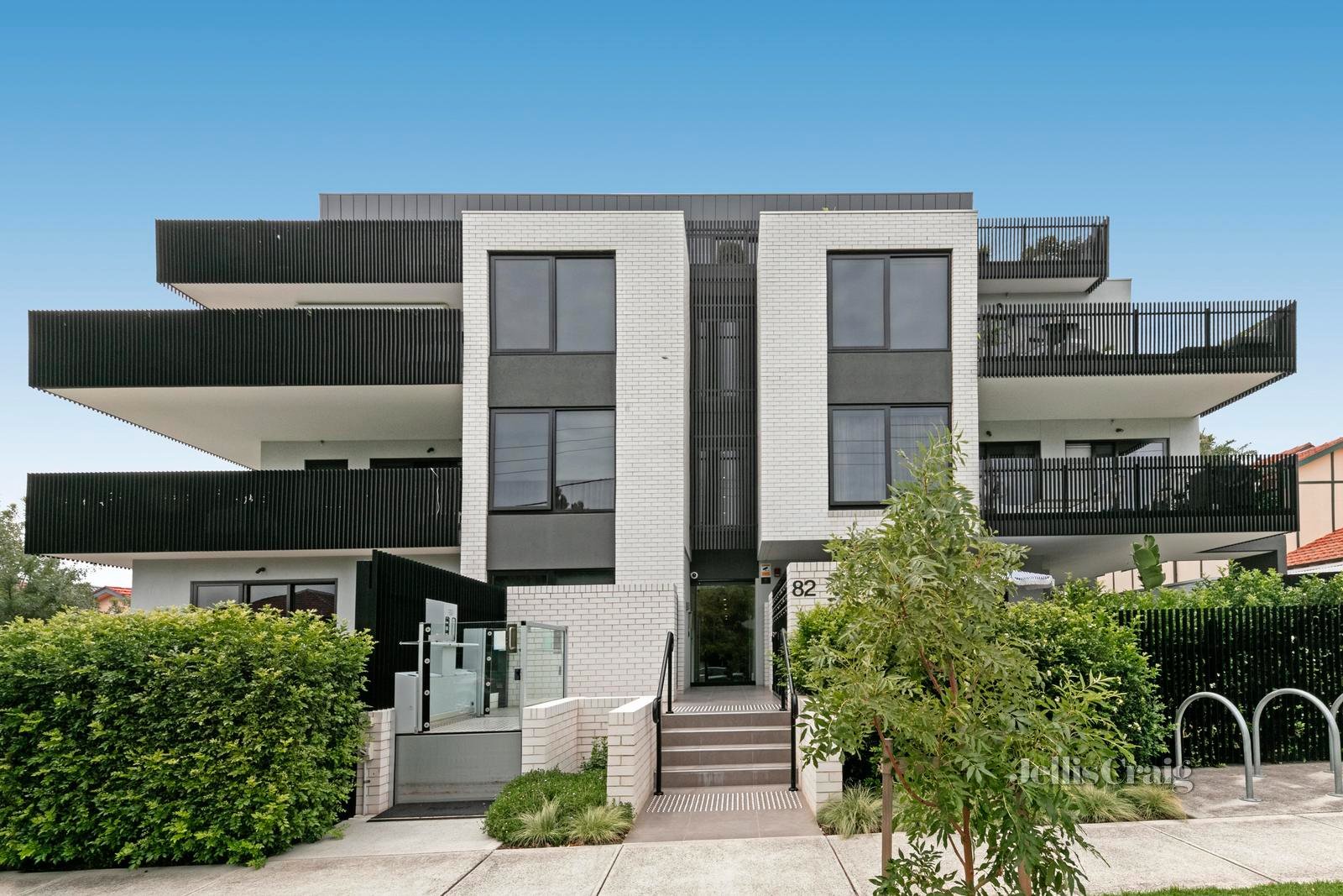 301/82 Mitchell Street, Bentleigh image 11