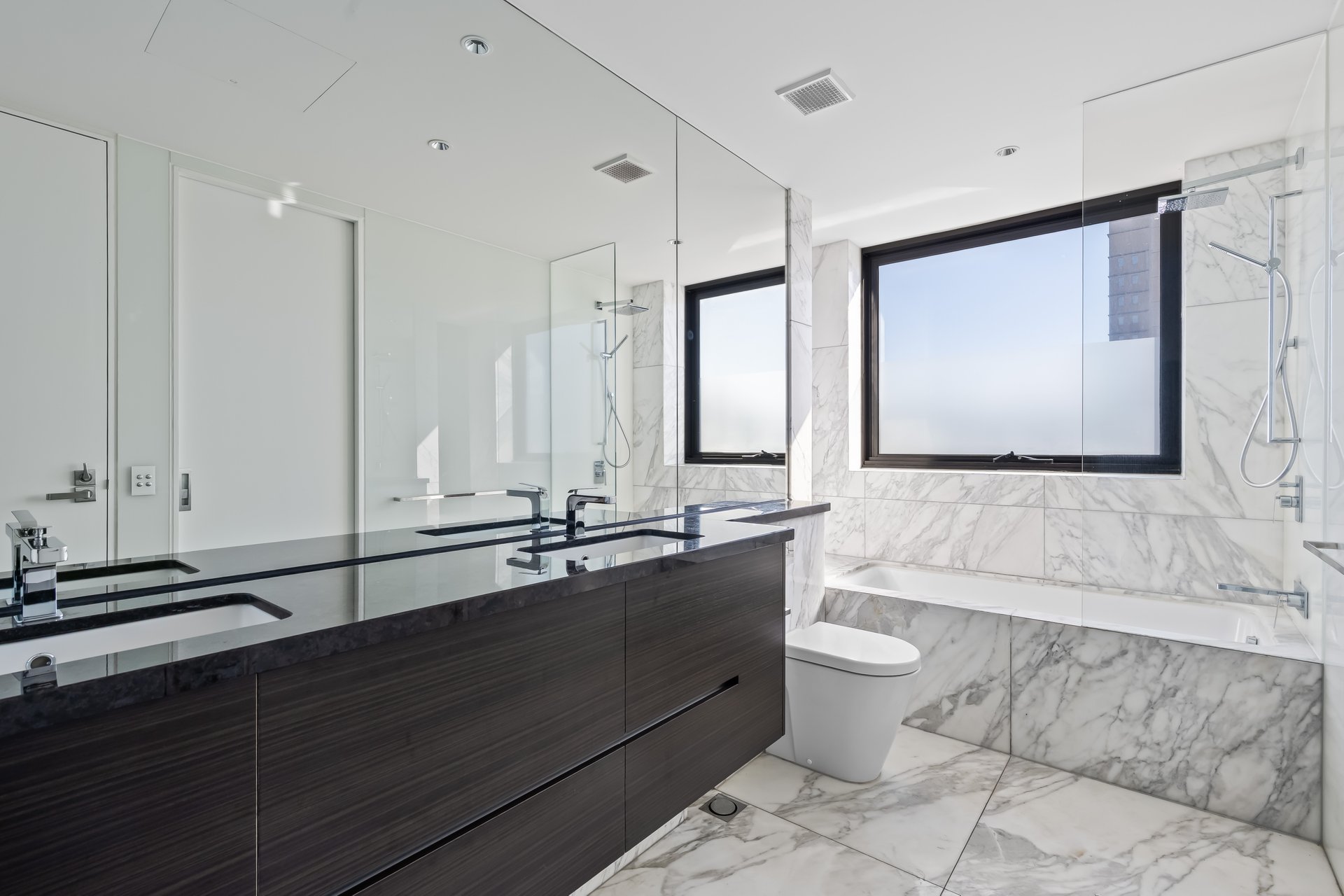 301/88 Beaconsfield Parade, Albert&nbsp;Park image 7