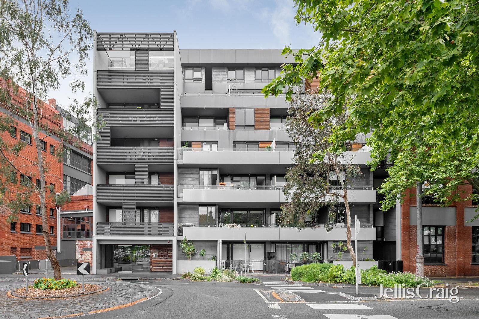 301/88 Trenerry Crescent, Abbotsford image 9