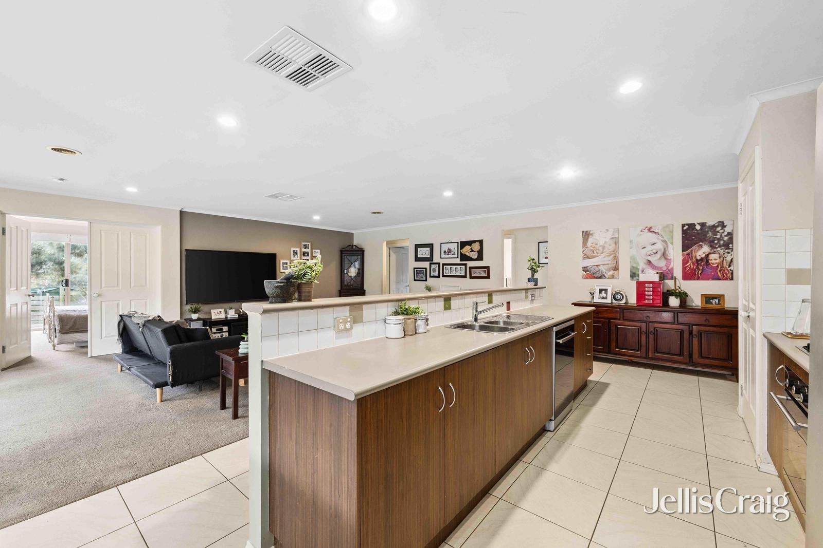 301A Russell Street, Buninyong image 4