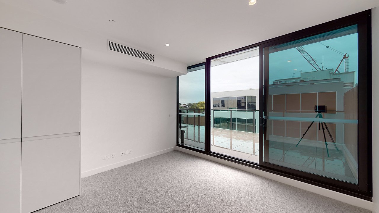 302/1 Cook Street, Hawthorn image 6