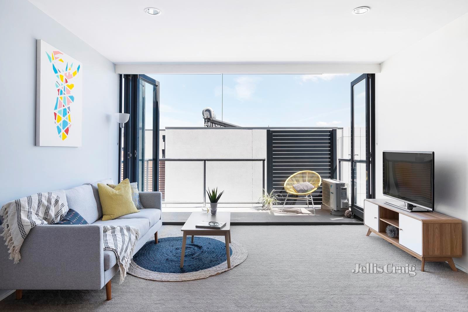 302/1 Derby Street, Kew image 1