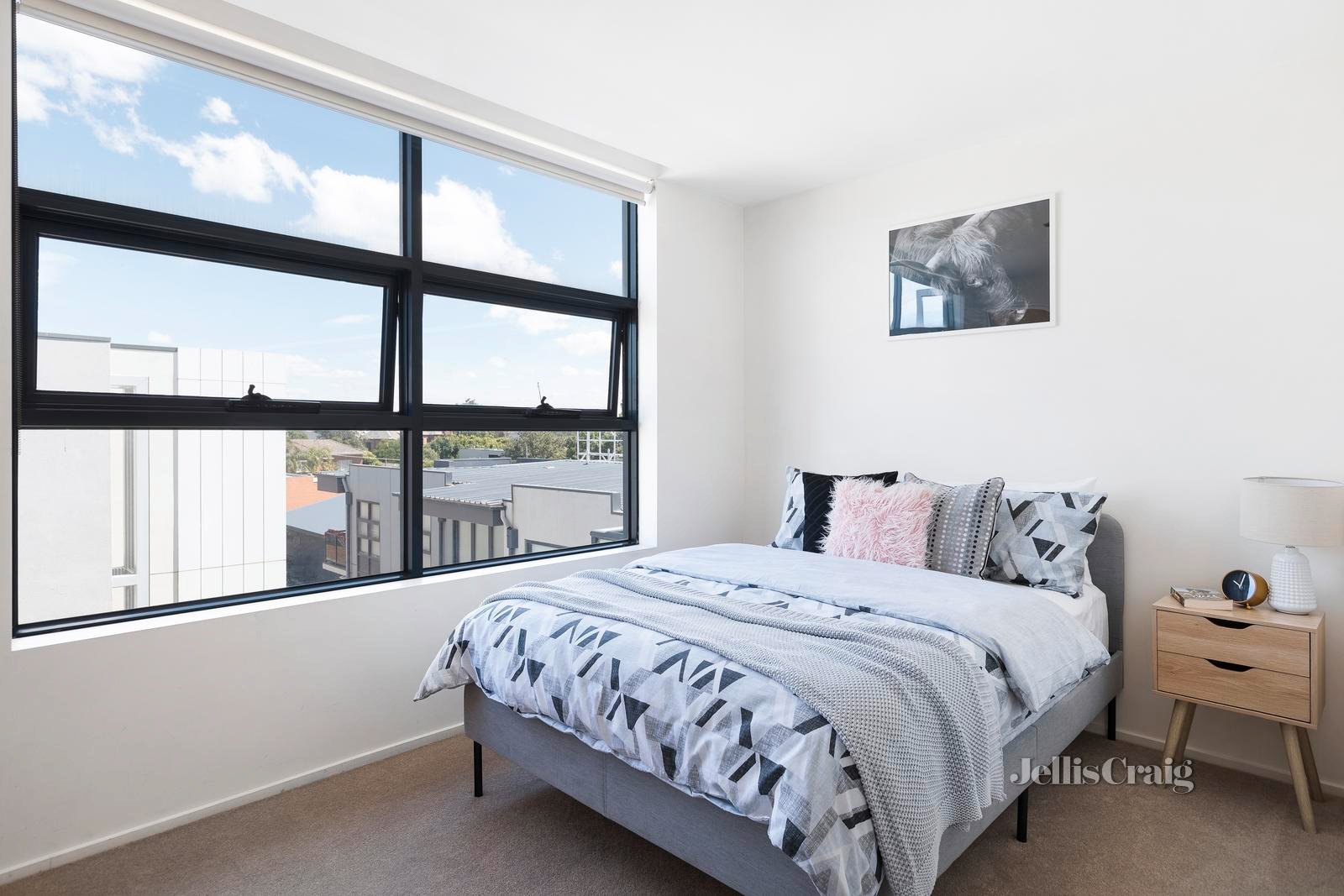 302/1 Derby Street, Kew image 7