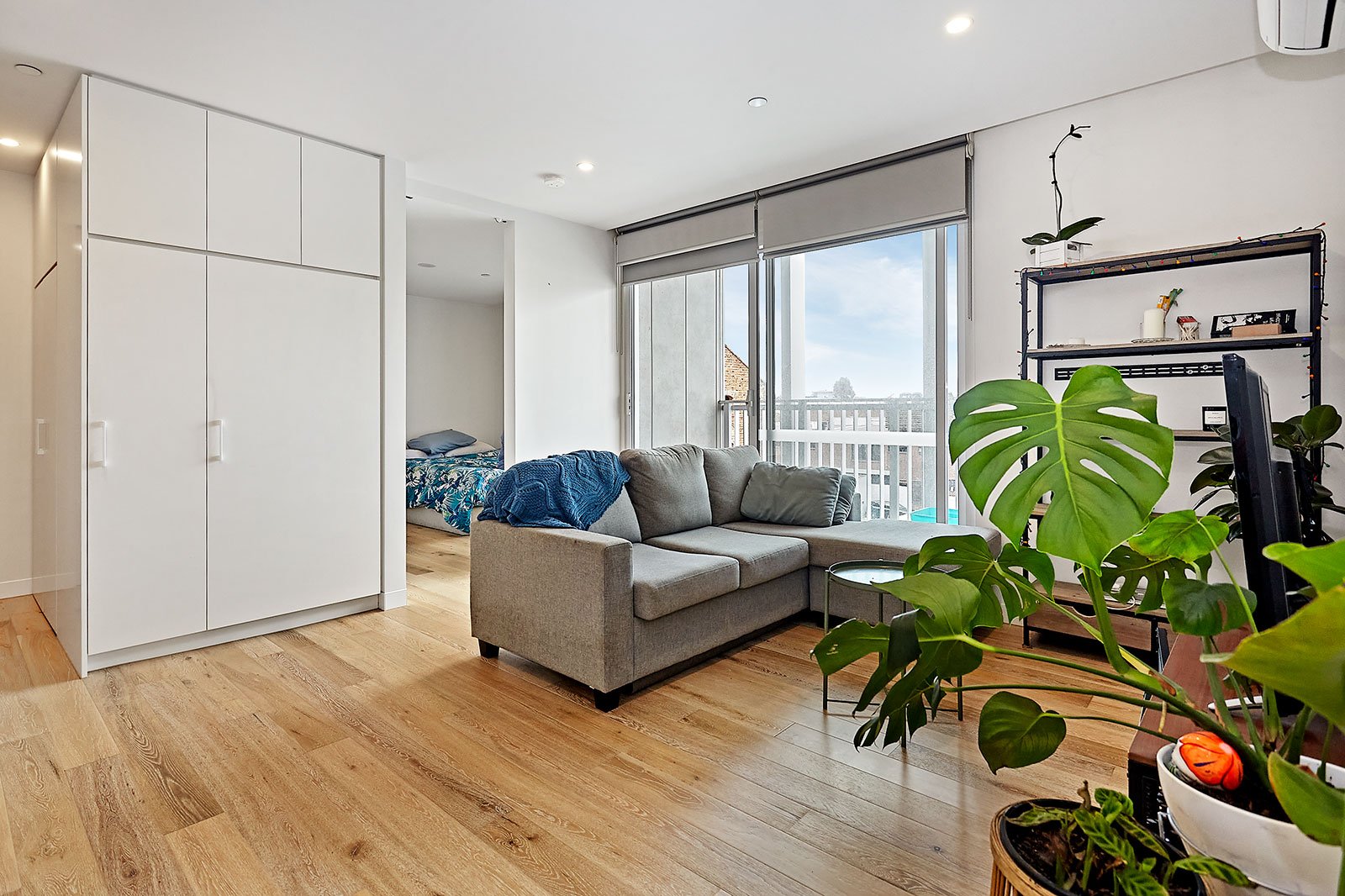 302/109 York Street, South Melbourne image 3