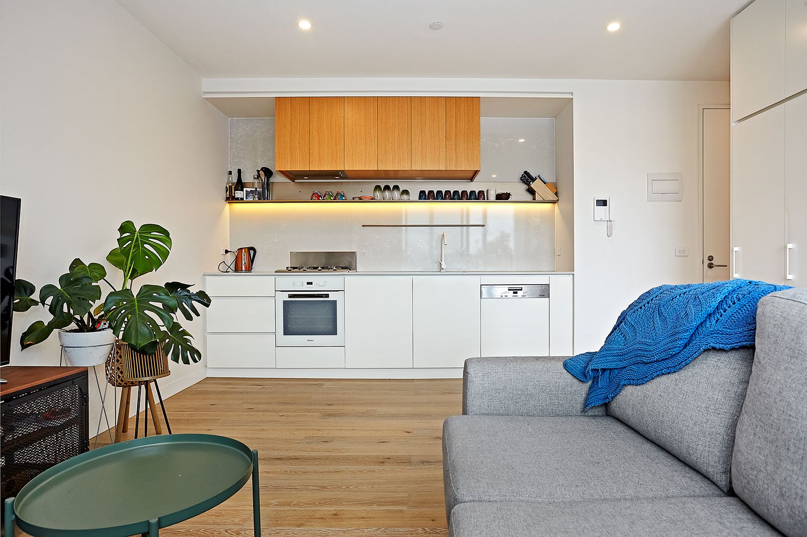 302/109 York Street, South Melbourne image 4