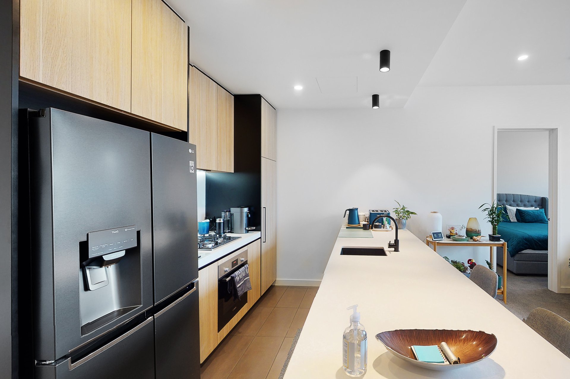 302/12 Thomas Holmes Street, Maribyrnong image 3