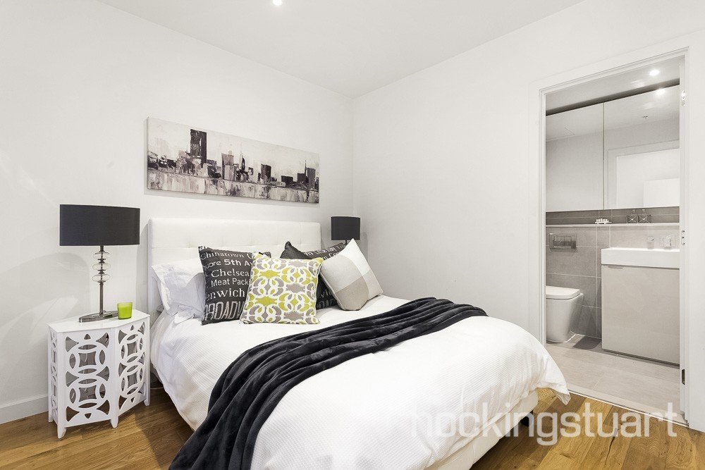 302/2 Tweed Street, Hawthorn image 6