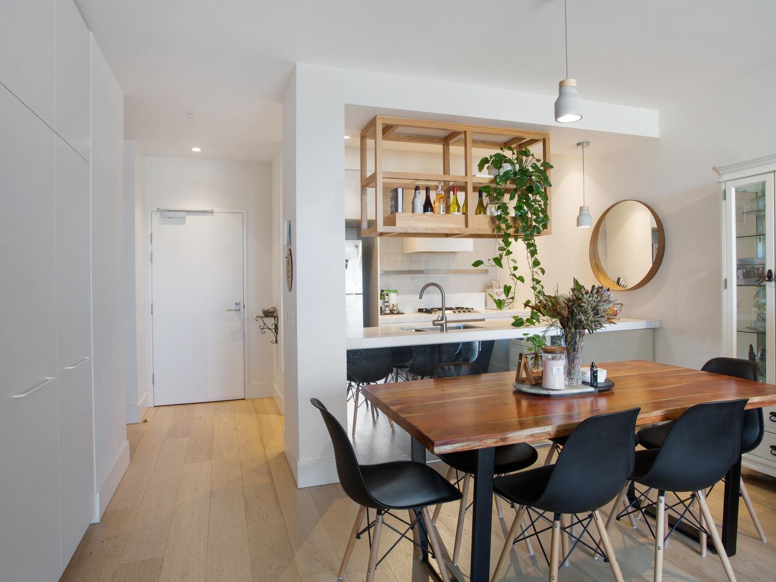 302/20 Camberwell Road, Hawthorn East image 2