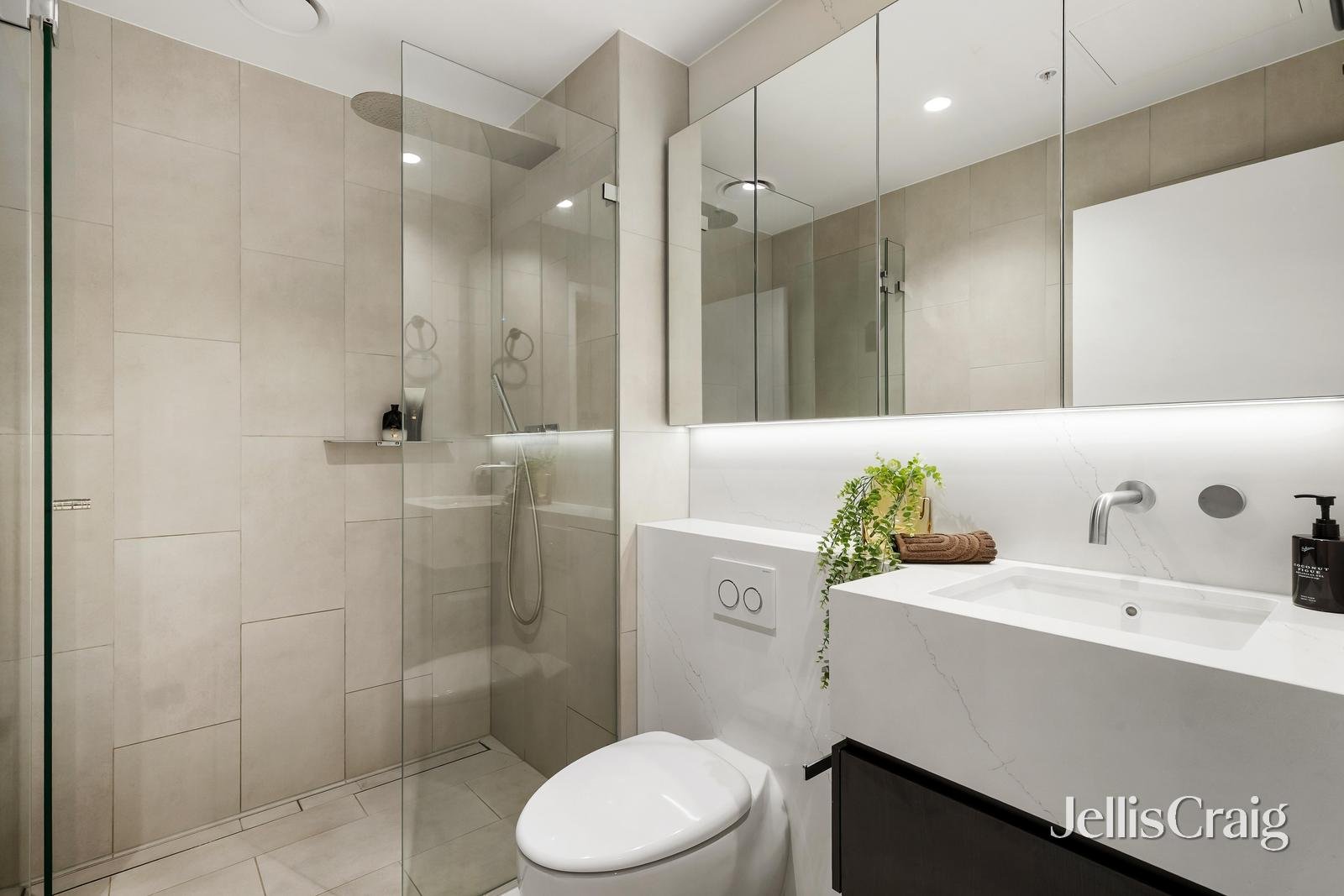 302/200 Burwood Road, Hawthorn image 6