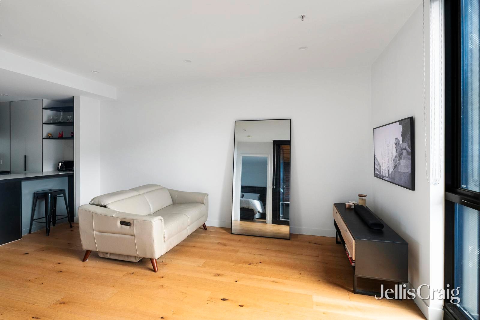 302/250 Gore Street, Fitzroy image 5