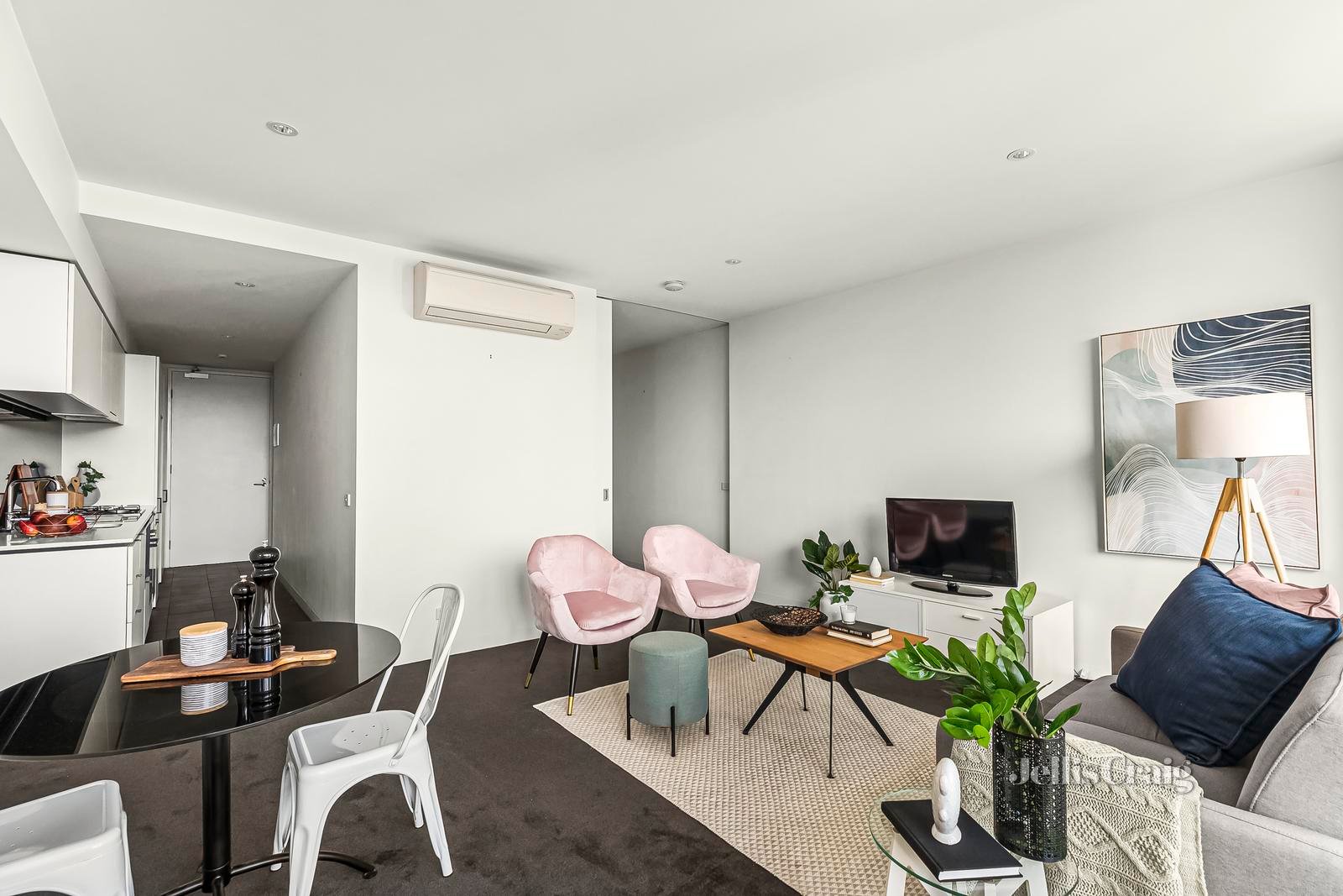 302/255 Racecourse Road, Kensington image 4