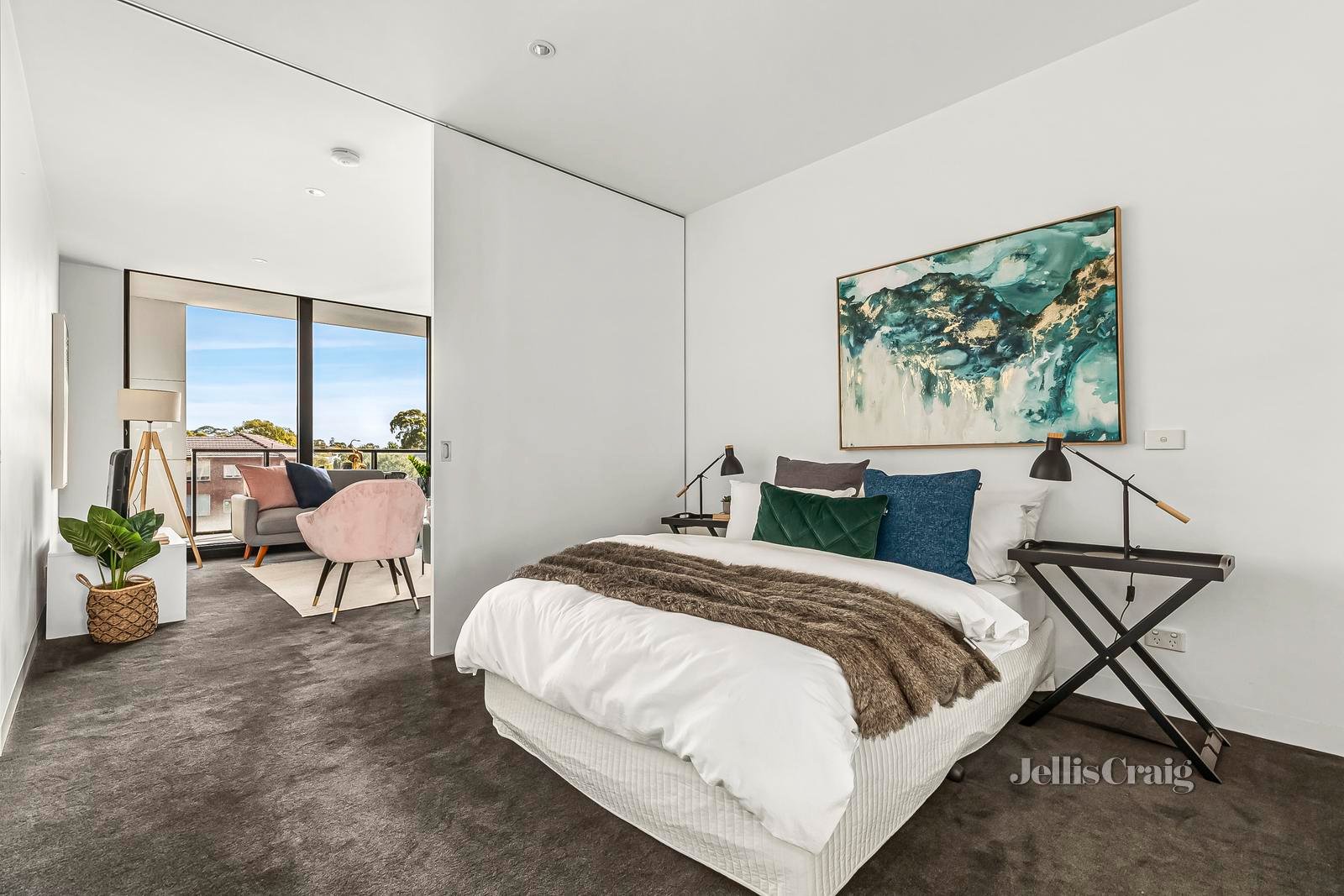 302/255 Racecourse Road, Kensington image 6