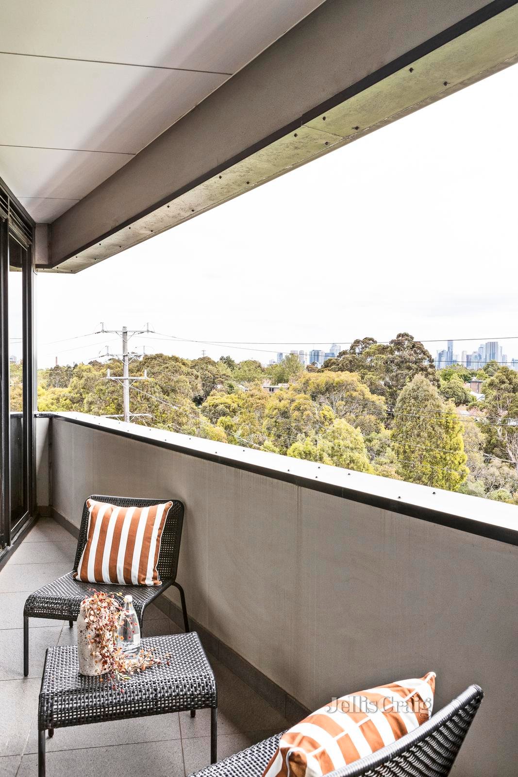 302/26 Merri Parade, Northcote image 10