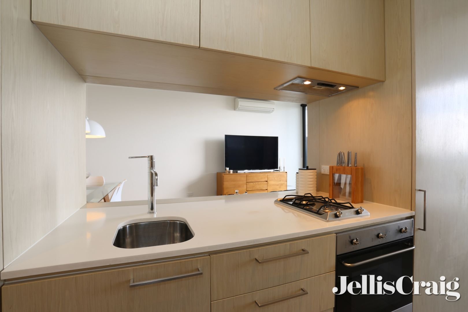 302/264 Drummond Street, Carlton image 3