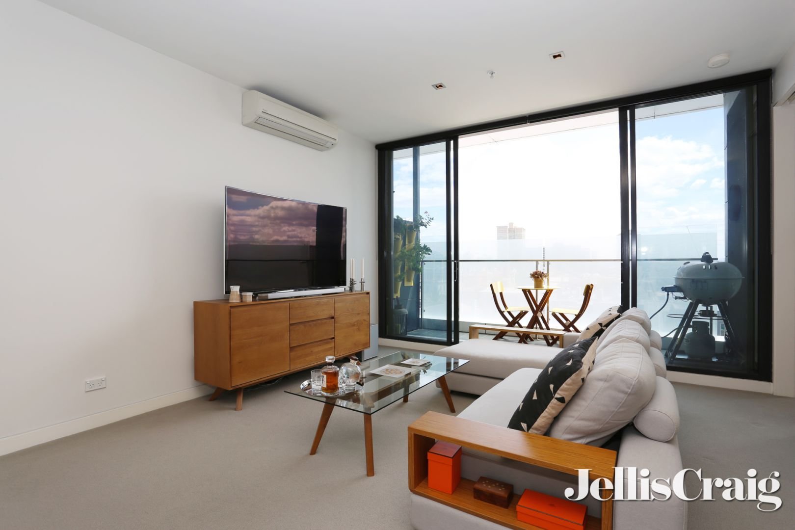 302/264 Drummond Street, Carlton image 1