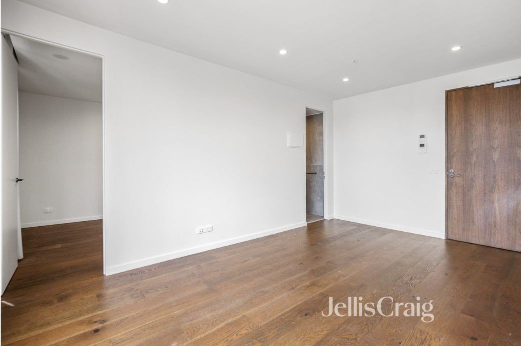 302/27 Aitken Street, Williamstown image 5