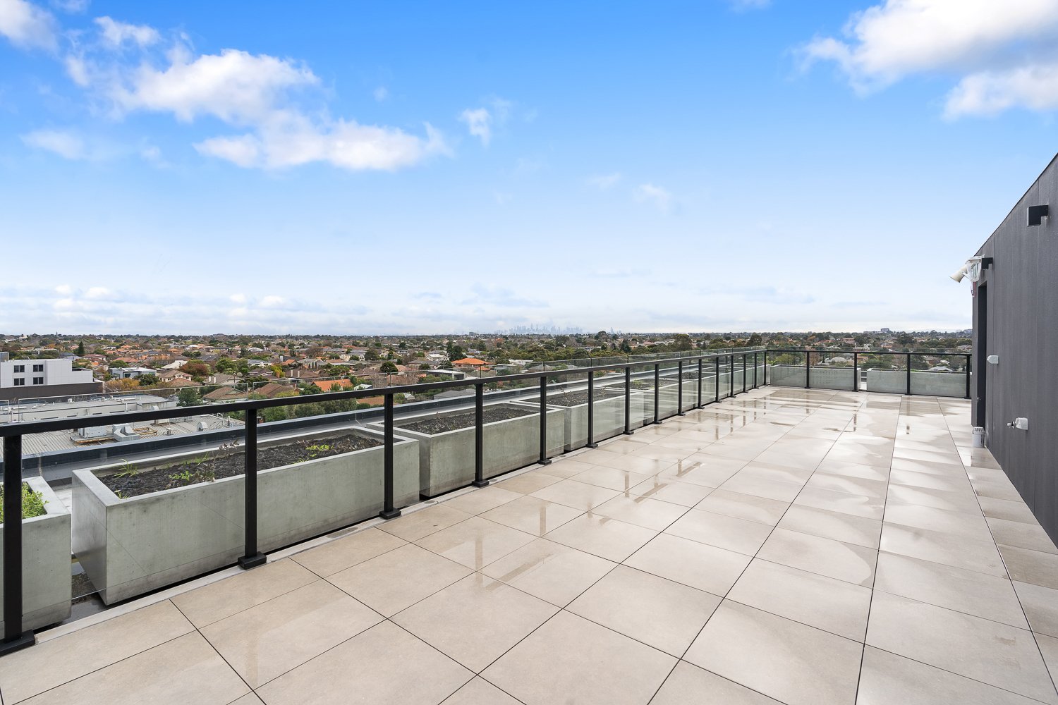 Property Gallery Thumbnail 11