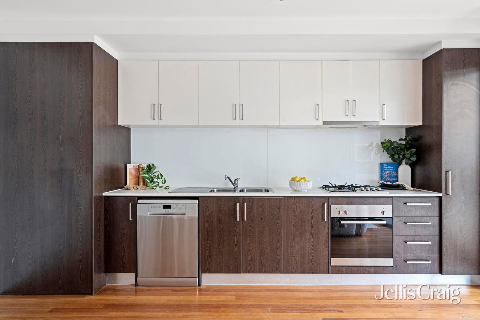 302/32 Breese Street, Brunswick image 3