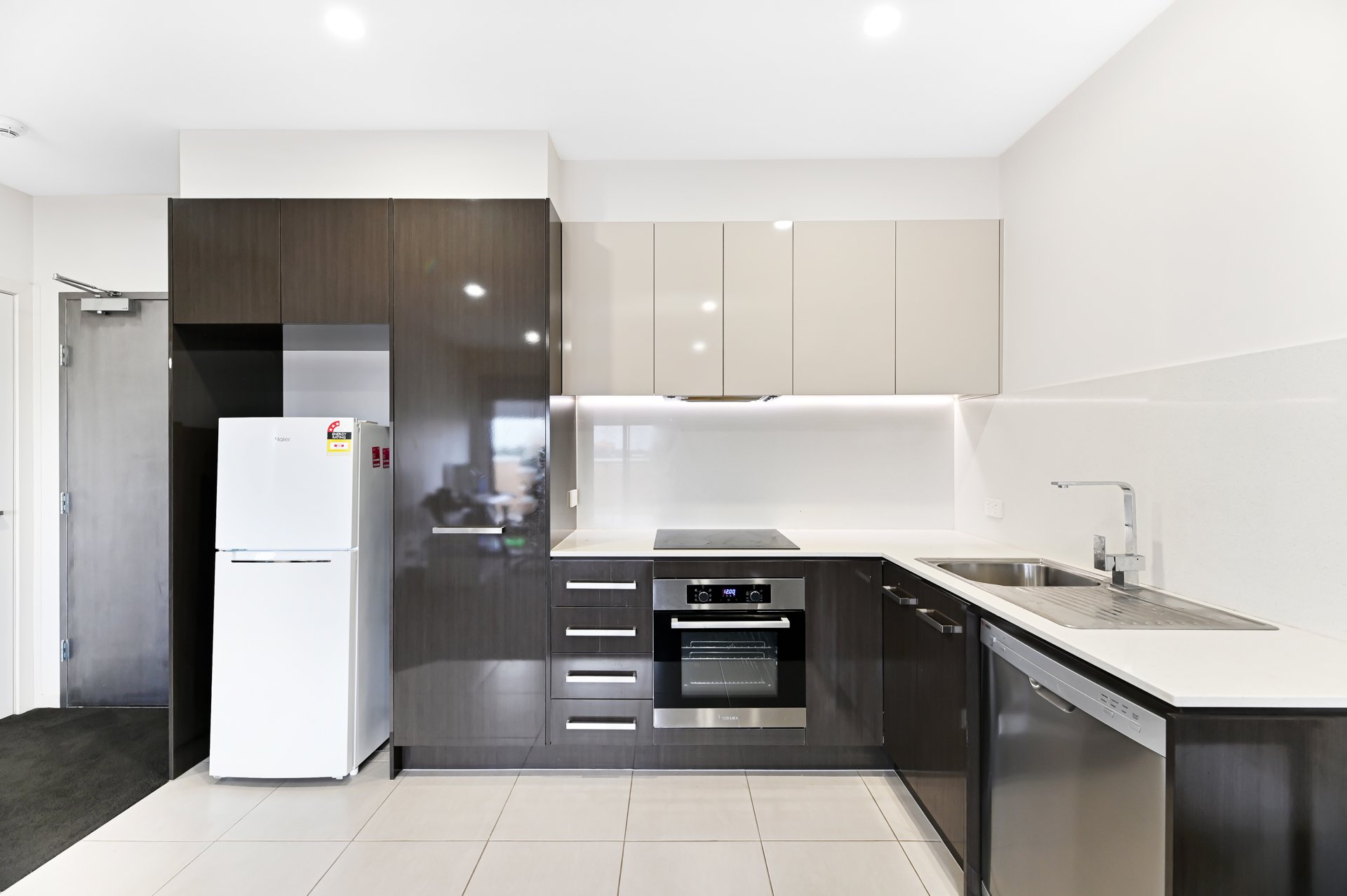 302/416-420 Ferntree Gully Road, Notting Hill image 4