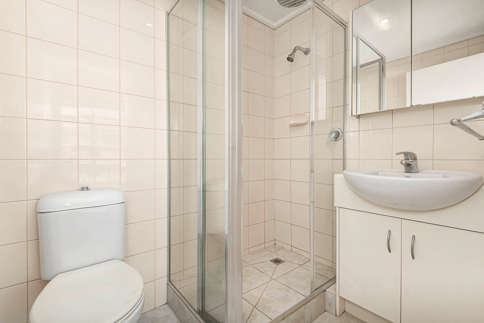 Property Gallery Thumbnail 4