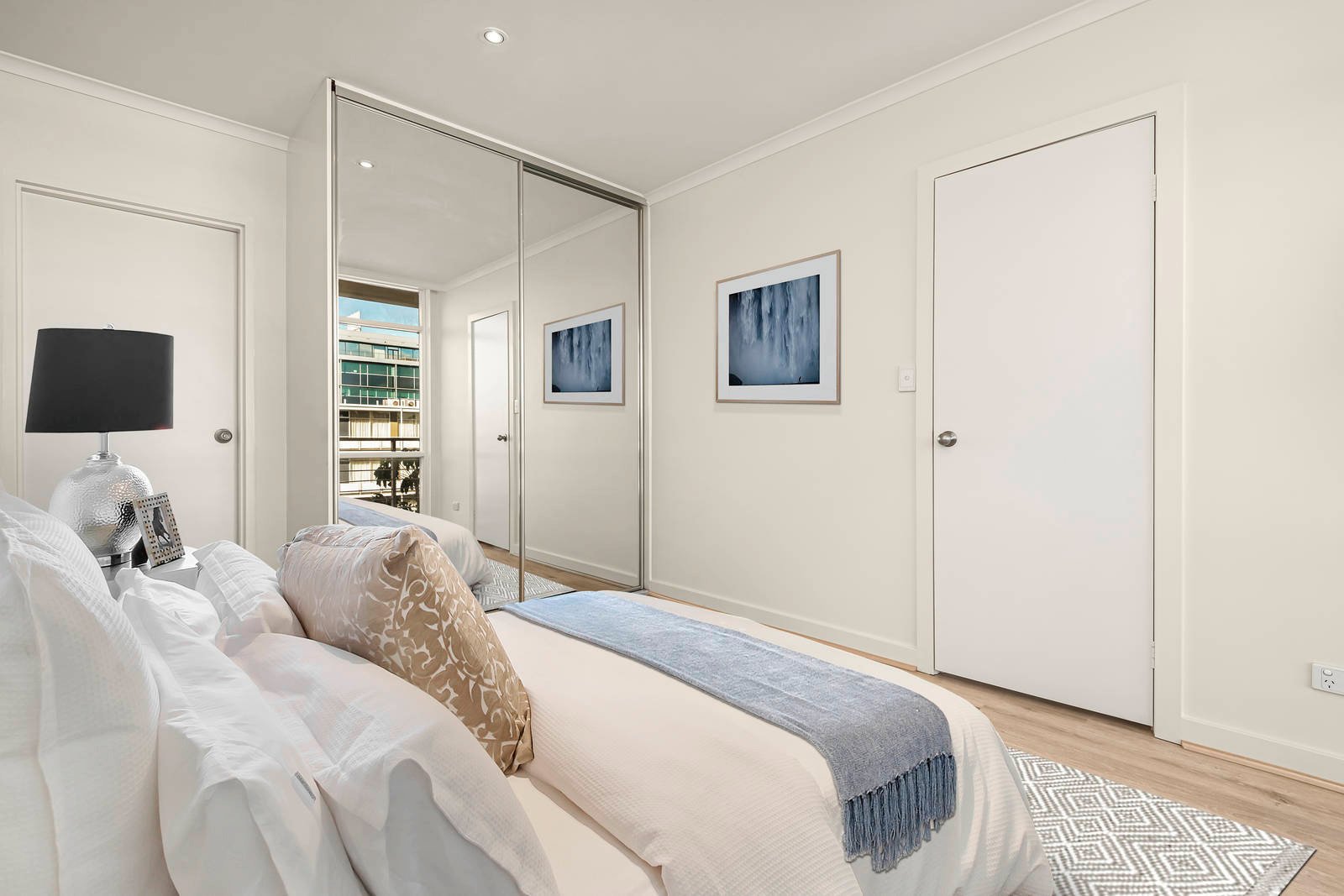 Property Gallery Thumbnail 5