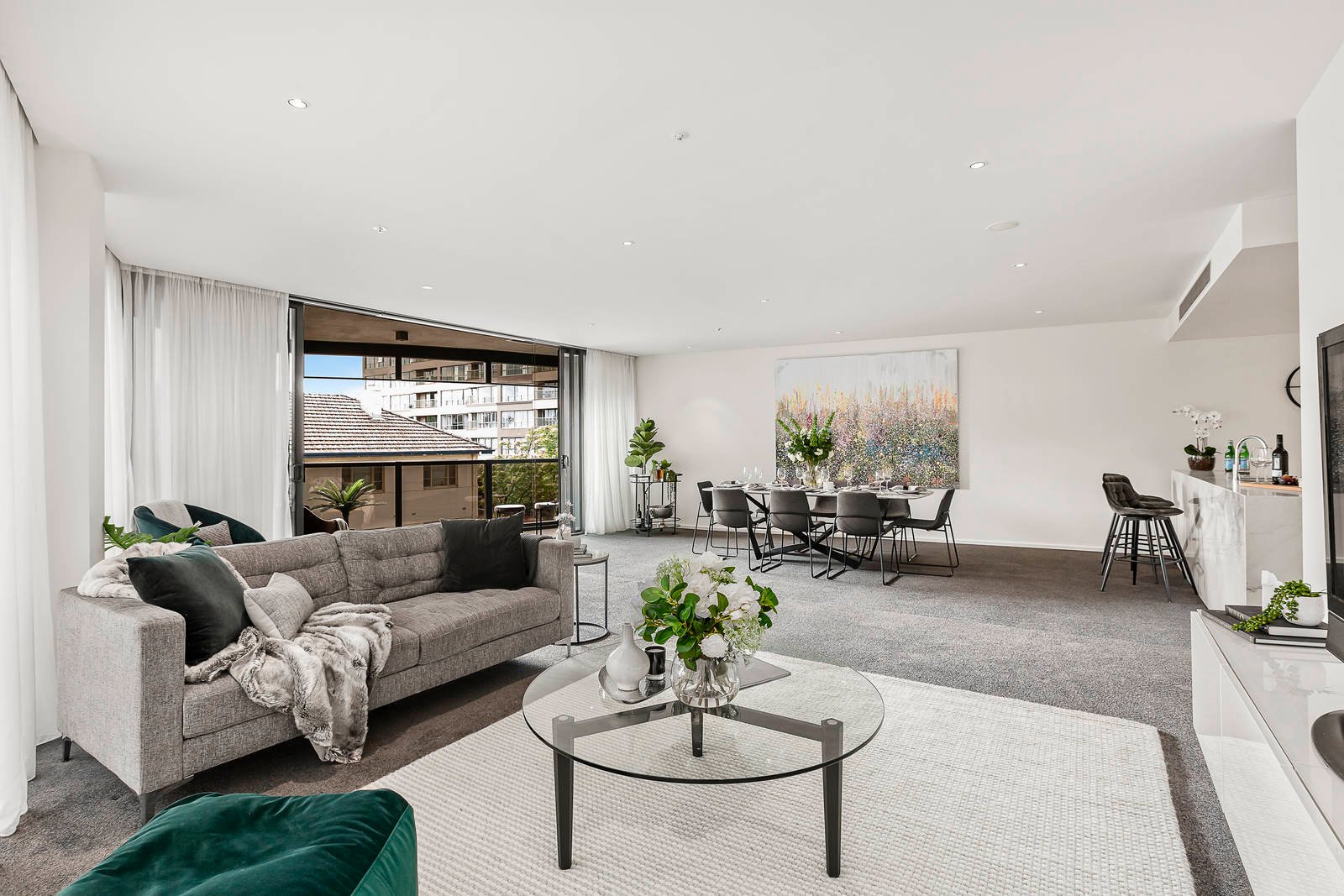 Property Gallery Thumbnail 2
