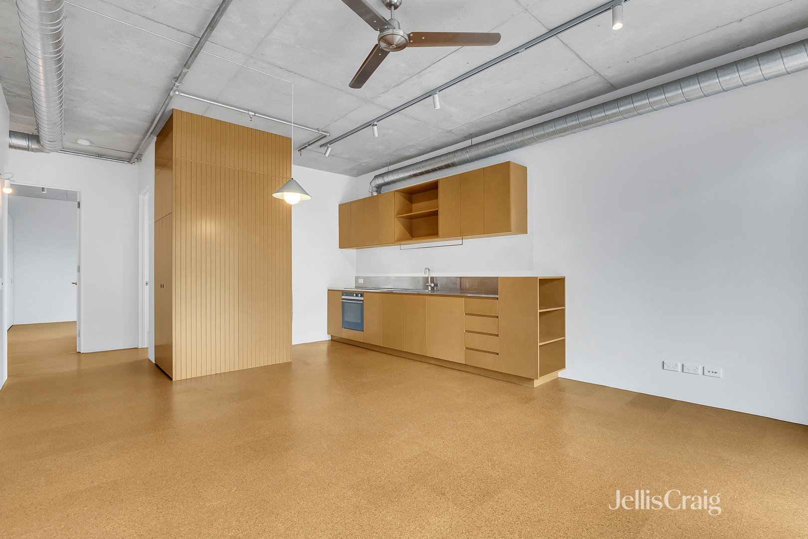 302/5 Ilhan Lane, Brunswick image 2