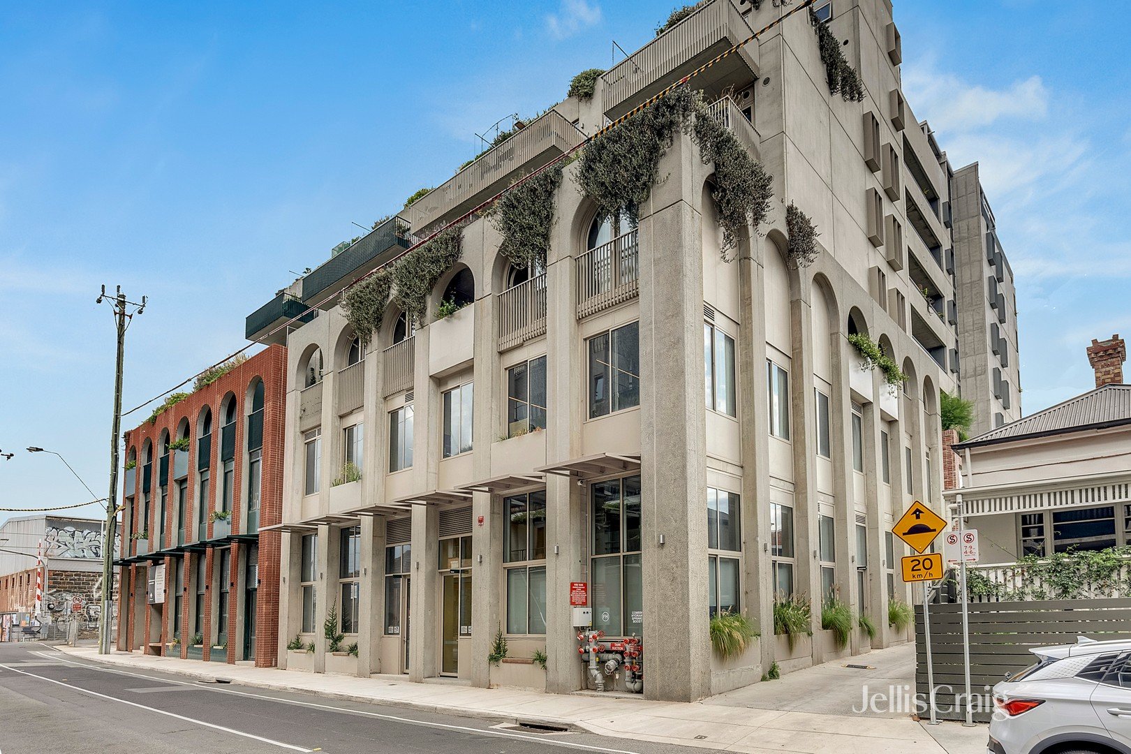 302/5 Ilhan Lane, Brunswick image 9