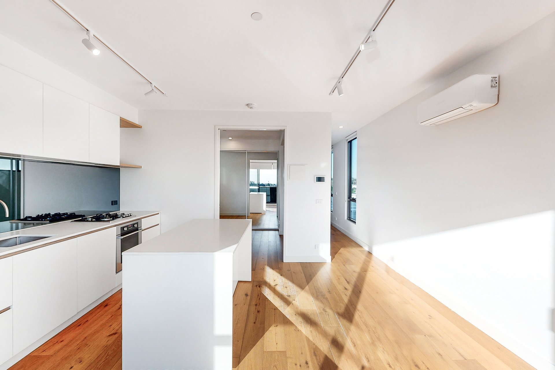302/51 Browns Road, Bentleigh&nbsp;East image 5