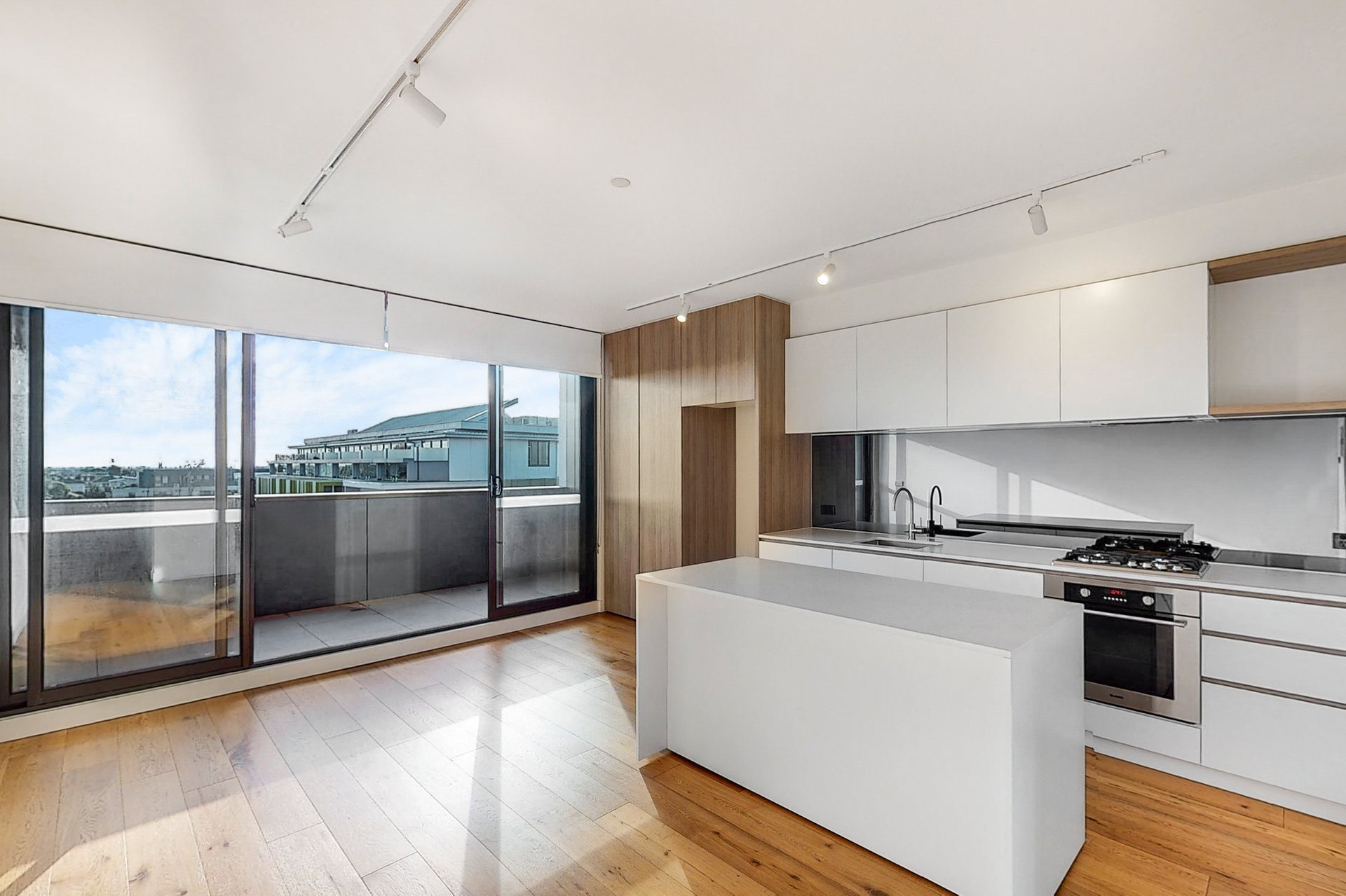 302/51 Browns Road, Bentleigh&nbsp;East image 2