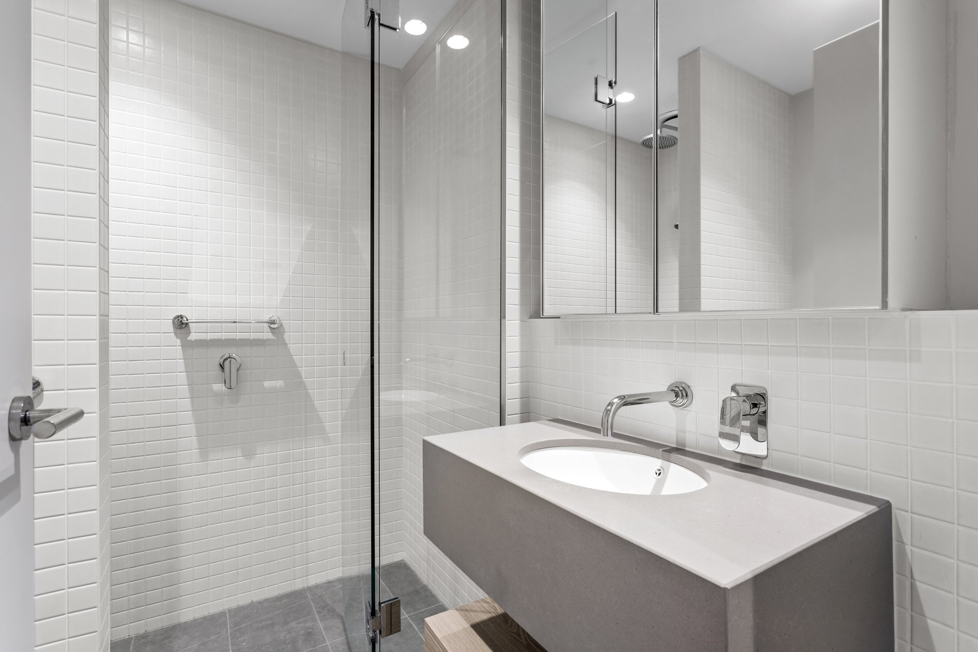 Property Gallery Thumbnail 9