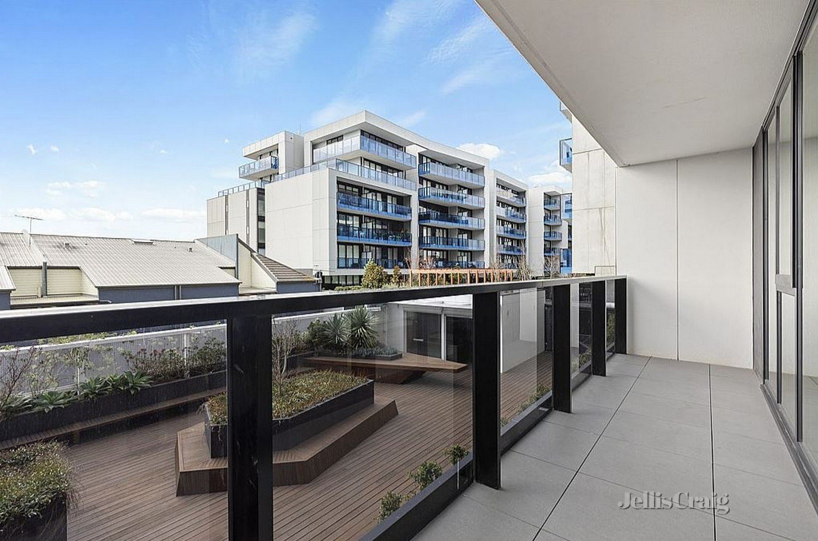 302/6 Railway Road, Cheltenham image 8