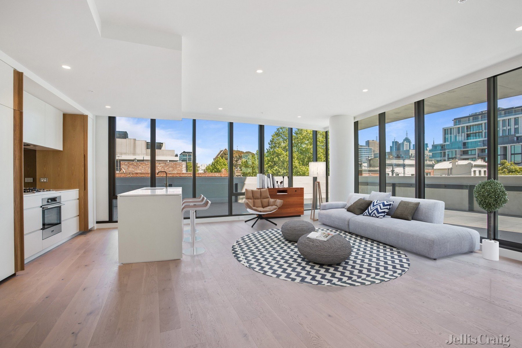 302/68 Cambridge Street, Collingwood image 2