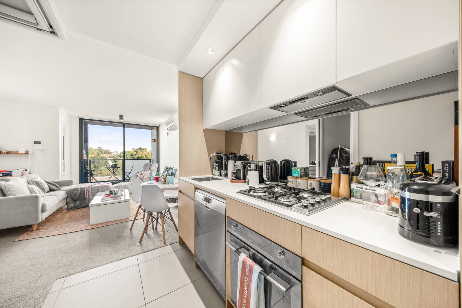 Property Gallery Thumbnail 3
