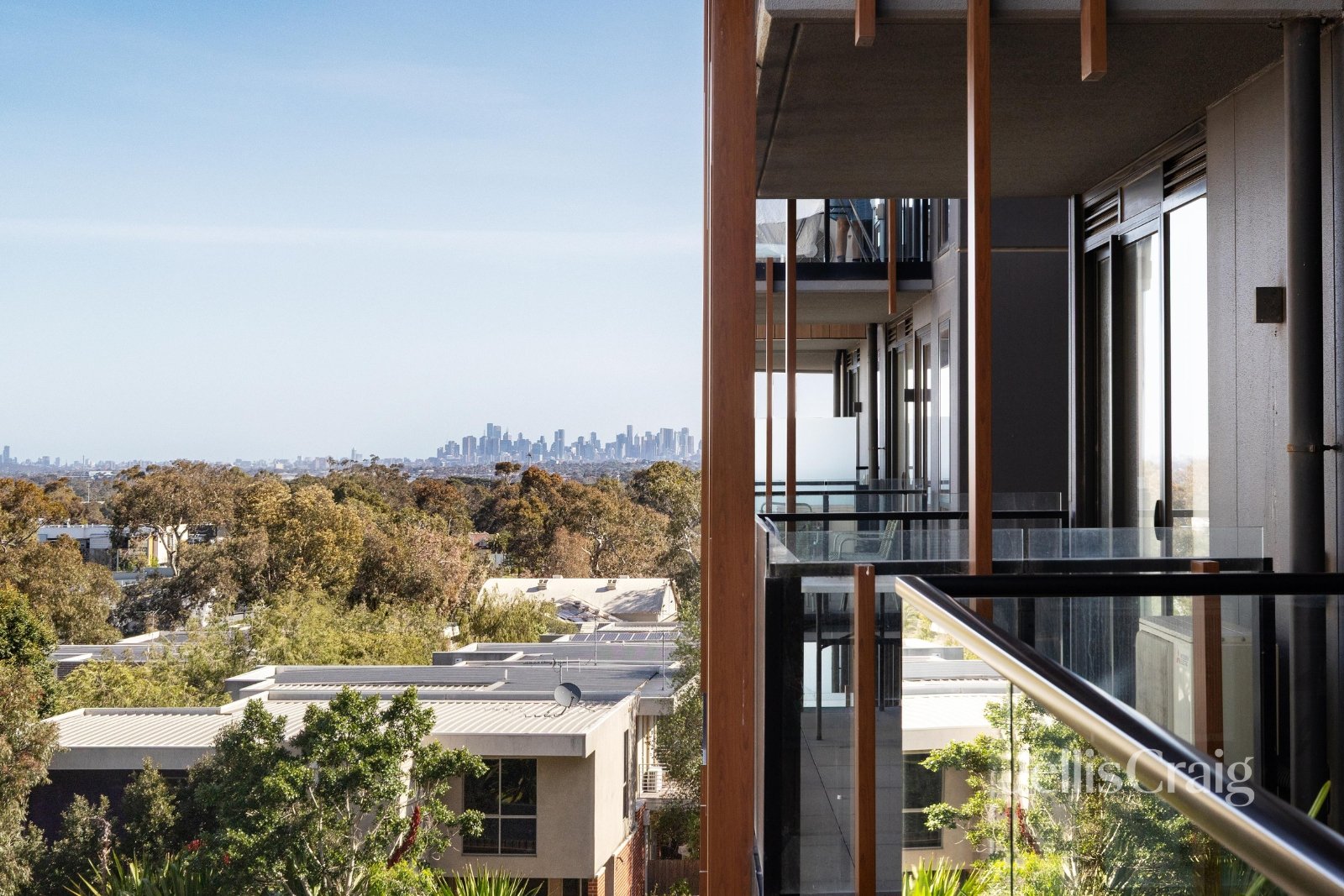 302C/3 Snake Gully Drive, Bundoora image 9