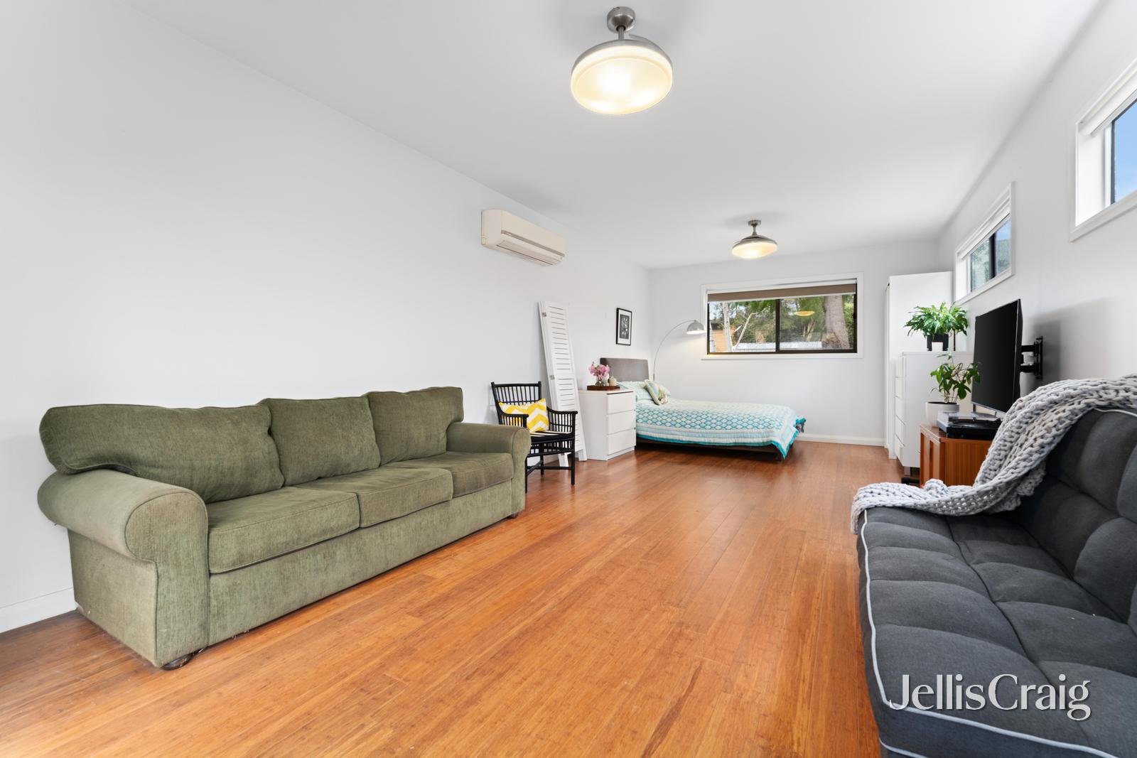 303 Barkly Street, Golden Point image 20