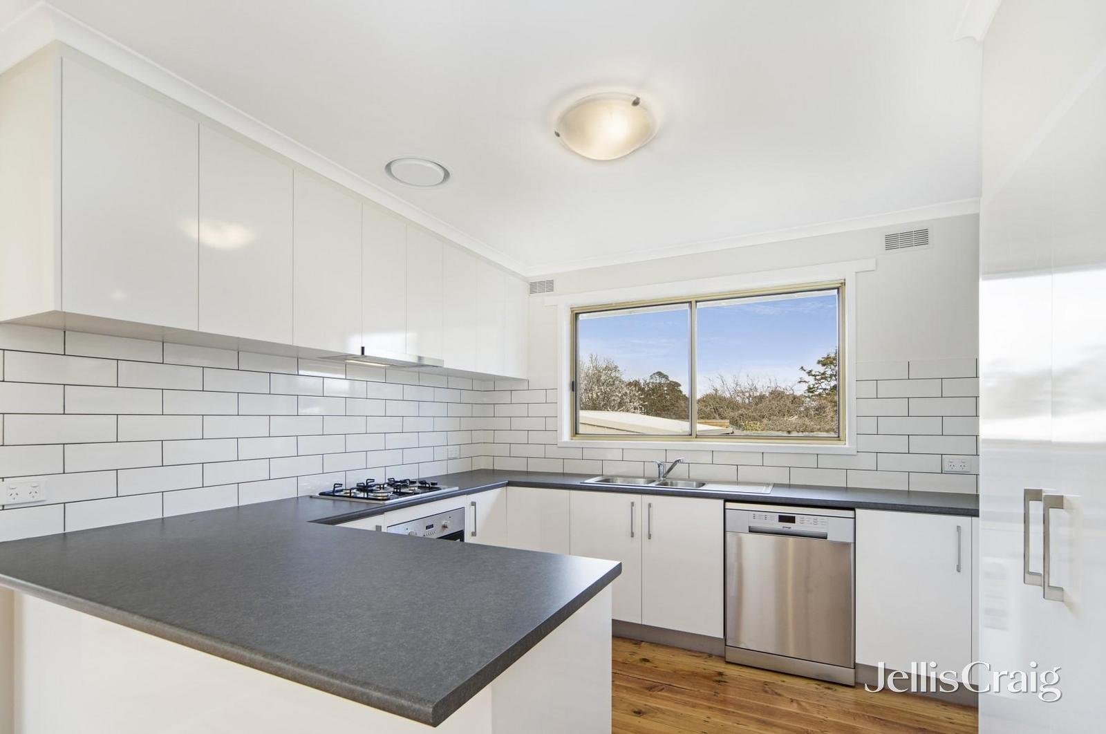 303 Herriott Street, Buninyong image 3