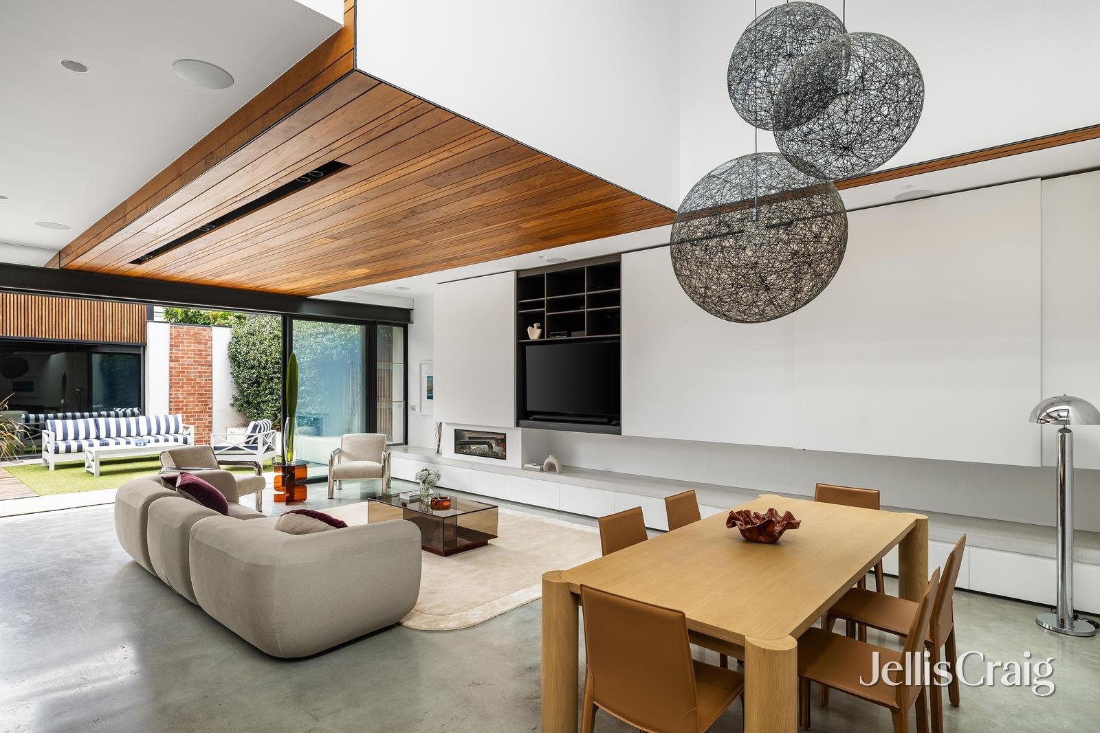 303 Lennox Street, Richmond image 8