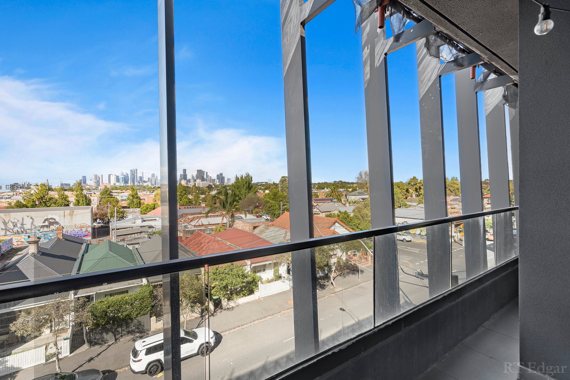 Property Gallery Thumbnail 10