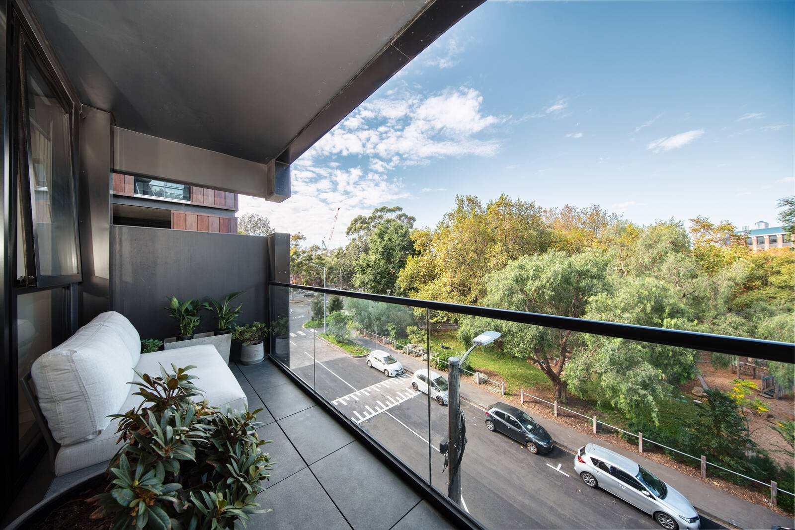 Property Gallery Thumbnail 2