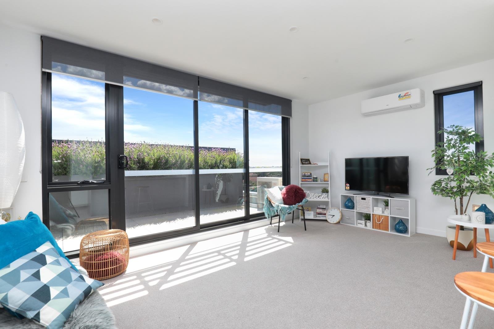 303/1131 Dandenong Road, Malvern&nbsp;East image 2