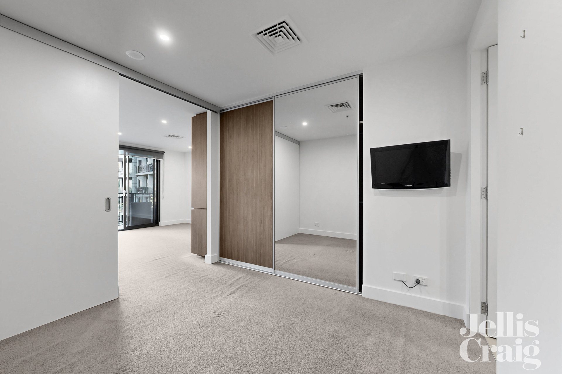 303/1148 Nepean Highway, Highett image 7